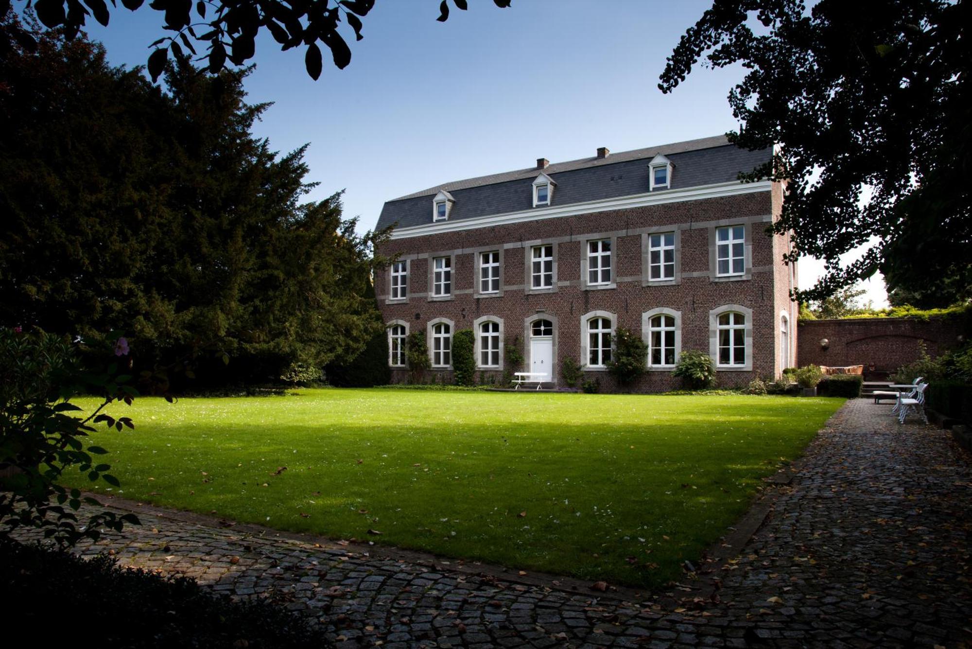 B&B Het Agnetenklooster Maaseik Dış mekan fotoğraf