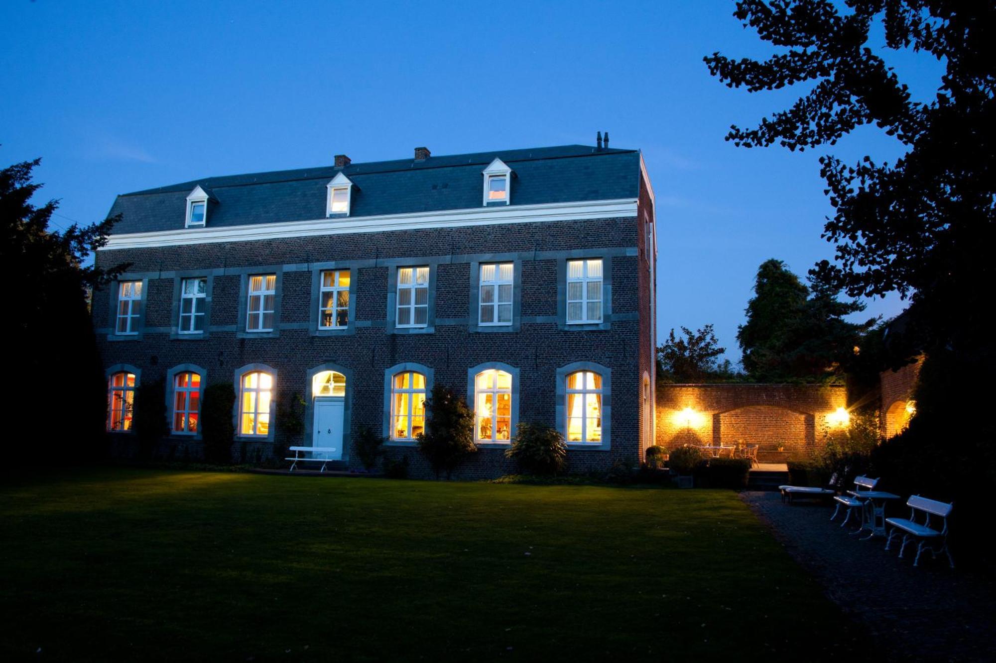 B&B Het Agnetenklooster Maaseik Dış mekan fotoğraf